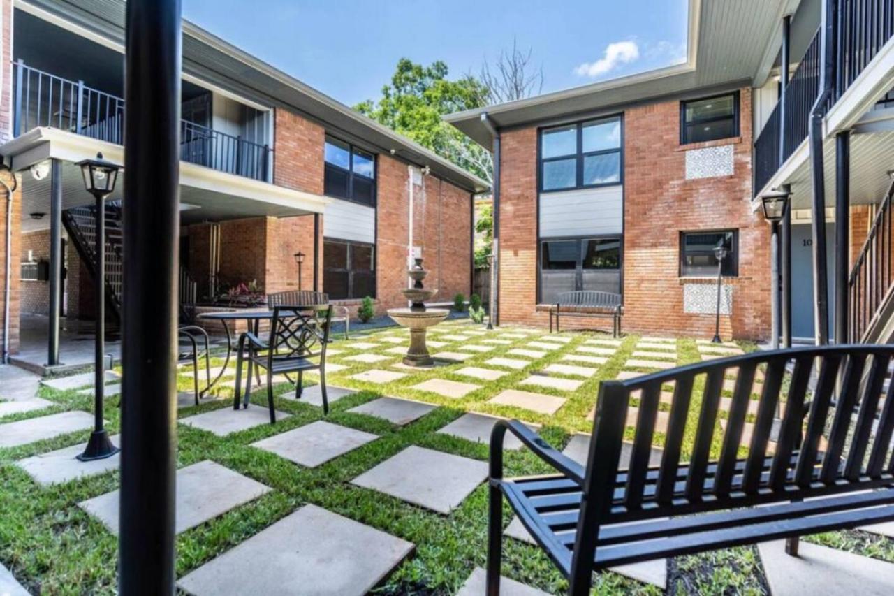 Roomy Urban Apartment Montrose! Free Parking #3 Houston Exteriör bild
