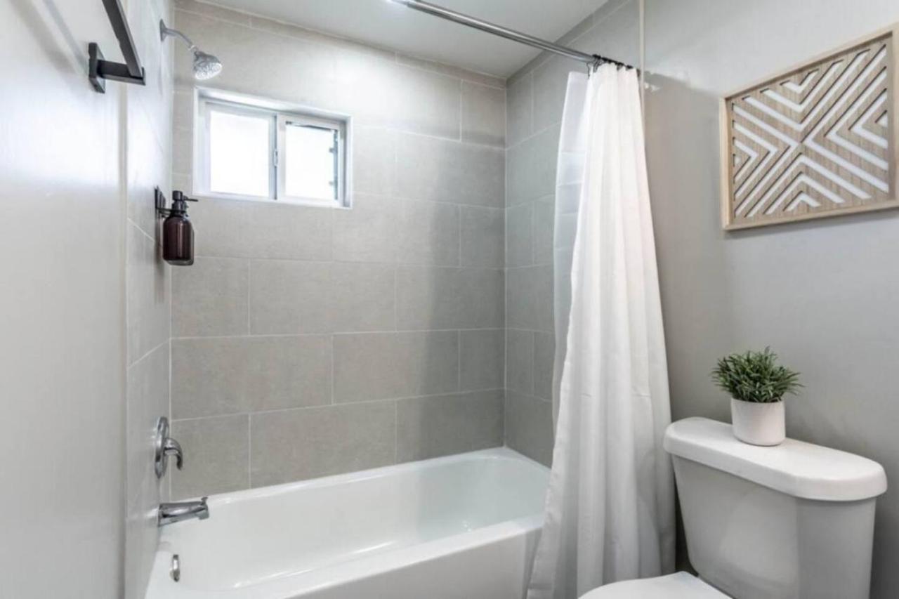Roomy Urban Apartment Montrose! Free Parking #3 Houston Exteriör bild